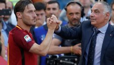 Феновете на Рома искат оставката на Джеймс Палота