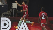 Колумбиец от Ливърпул с голям жест към фенове