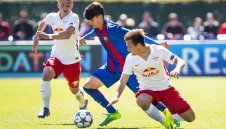 Барса "върза" още едно острие