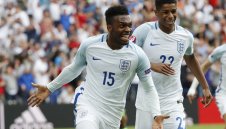 Стъридж разплака Уелс и донесе 2:1 за Англия