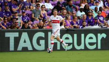 Швайни отряза Германия и разкри новото си поприще