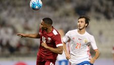 Катар обърна Русия в щур мач с четири дузпи + ВИДЕО