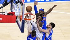 Отборът с едни от най-ниските заплати вилнее в НБА + ВИДЕО