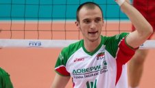 Волейболен национал с контузия в коляното