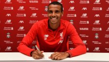 Официално: Матип подписа нов и подобрен договор с Ливърпул