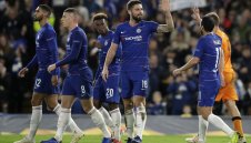 Челси е 5 от 5 след бой над ПАОК