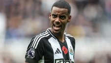 Ливърпул не се отказва от Исак, готви се пак да счупи трансферния рекорд