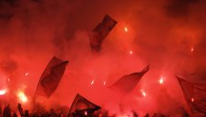 Ултраси на Хайдук и Цървена звезда се млатиха в Босна