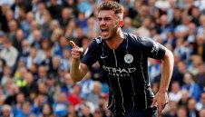 Лапорт ще е аут поне за 4 месеца