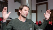 Вайденфелер остава без книжка, фучи със 171 км/ч