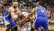 Голдън Стейт довърши Сан Антонио и е на финал