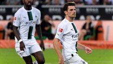 Германски национал се сгоди за журналистка преди мондиала + СНИМКИ