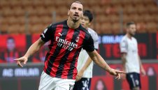 Дубъл на Ибра и летящ старт за Милан