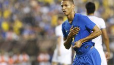 Новата звезда на Евертън и Бразилия: Бях пред отказване от футбола!