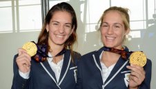 Сестри Стоеви с нов триумф, спечелиха трофей в Русия