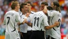 Германия тръгна с 4:2 срещу Коста Рика