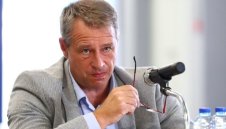 От "Герена" признаха: "Юнайтед груп" иска да купи Левски, изпратиха писмо