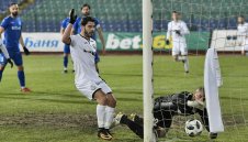 Славия среща поляци в Алания