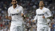 Кристиано Роналдо и Кака? Реал Мадрид счупи трансферен рекорд