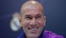 Зидан няма да бърза с Бейл