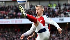 Милан сменя Тео със защитник на Арсенал