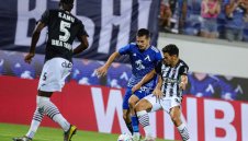 Босът на Локо беснее: Пак ли продадох мача на Левски?