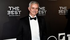 Юнайтед прибърза с уволнението на Моуриньо