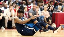 Нова контузия в НБА, този път Джими Бътлър пострада