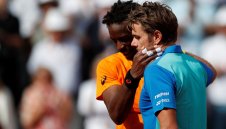 Вавринка и Чилич излизат един срещу друг в Париж