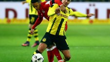 Марио Гьотце вбеси феновете на Байерн + ВИДЕО