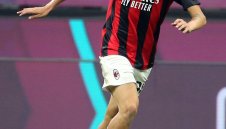 Легендарно! Фамилия Малдини вече има 1000 мача за Милан