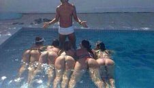 Роналдиньо: Барса винаги ще е в сърцето ми + ВИДЕО