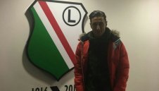 Мишо Александров дебютира за Легия с победа