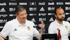 Любо Пенев на 51: Работя за реномето на българския футбол в Испания