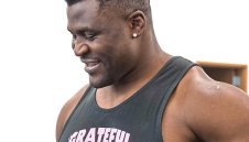 Нгану се гаври с Тайсън Фюри след екшъна