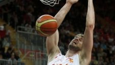 Испанците пречупиха Китай в последната част