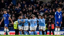 Ман Сити срази Челси и подгони Арсенал, Топ 4 остава мираж за „сините“ от Лондон