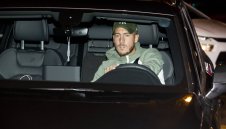 Азар вече хвърли патериците