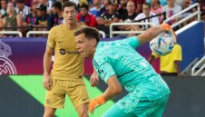 Трус в Барса със звездните попълнения