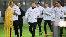 Изтребители F16 ескортират Левандовски и компания + ВИДЕО