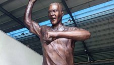 Мистър Гол - Алън Шиърър