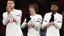 Скромни! В Англия похарчиха по-малко от 100 милиона за играчи през януари