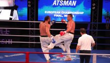 Астман спечели Битката на титаните на Senshi 9