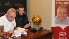 Стоичков с шоу и в Плевен