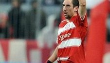 Байерн вдига класата, за да задоволи Рибери