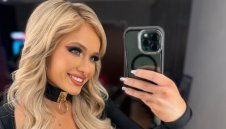 Секси кечистка не може да смогне на феновете в порно сайт + СНИМКИ