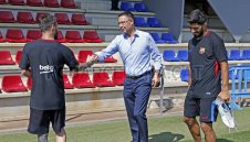 Барса с рекордни приходи, дълговете се топят