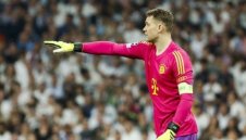 Нойер вдига сватба в замък от XII век