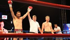 Лукас Трифонос с мечтан дебют на Senshi 12