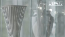 От УЕФА представиха трофея за Лигата на Конференциите